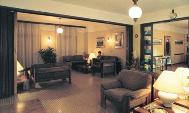 Hotel Margna Морбеньо Екстериор снимка